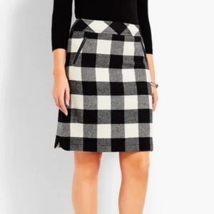 Talbots Ivory and Black Buffalo Plaid Wool Skirt - Size 8
